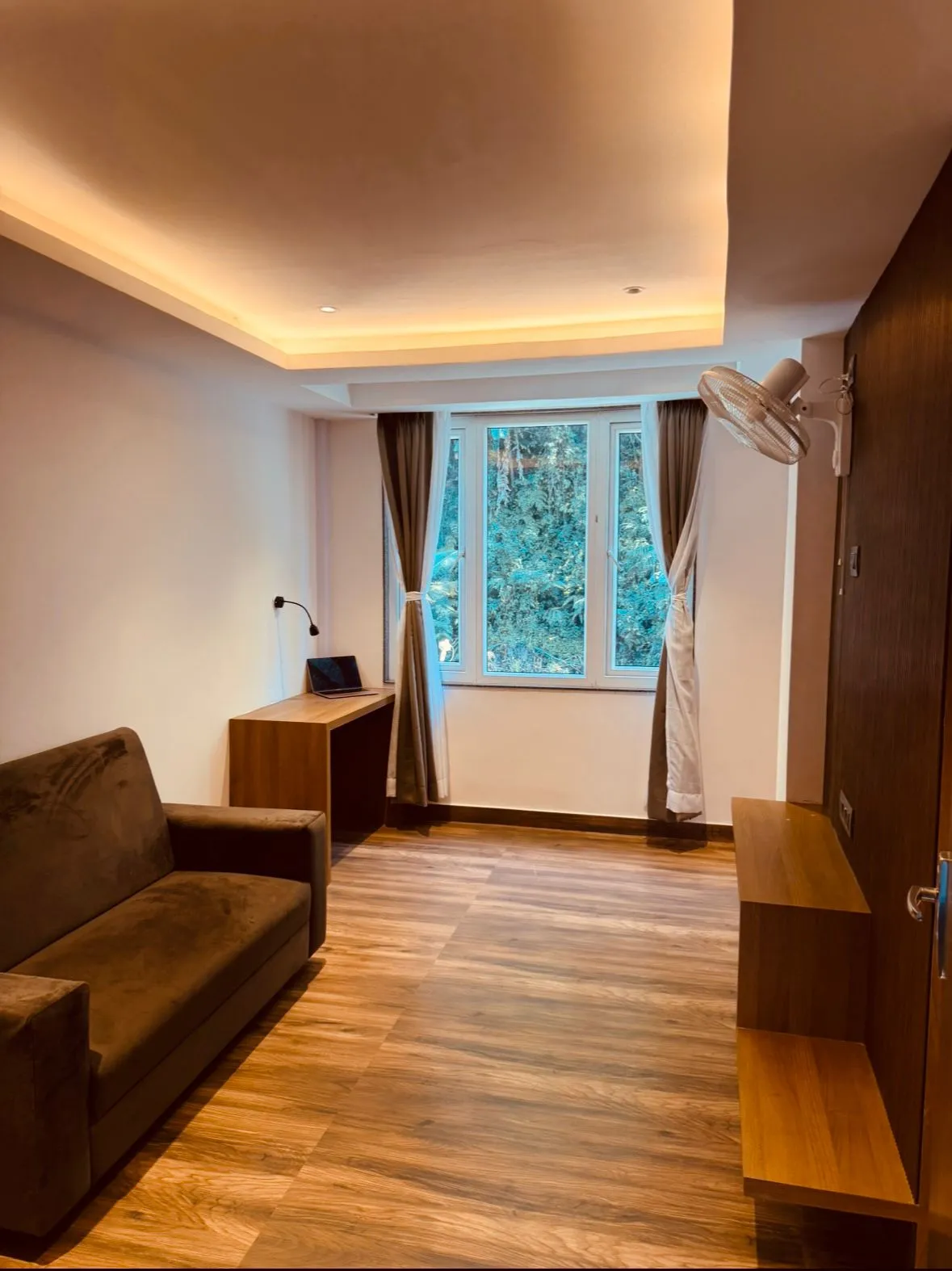 The Royale Premier Suite